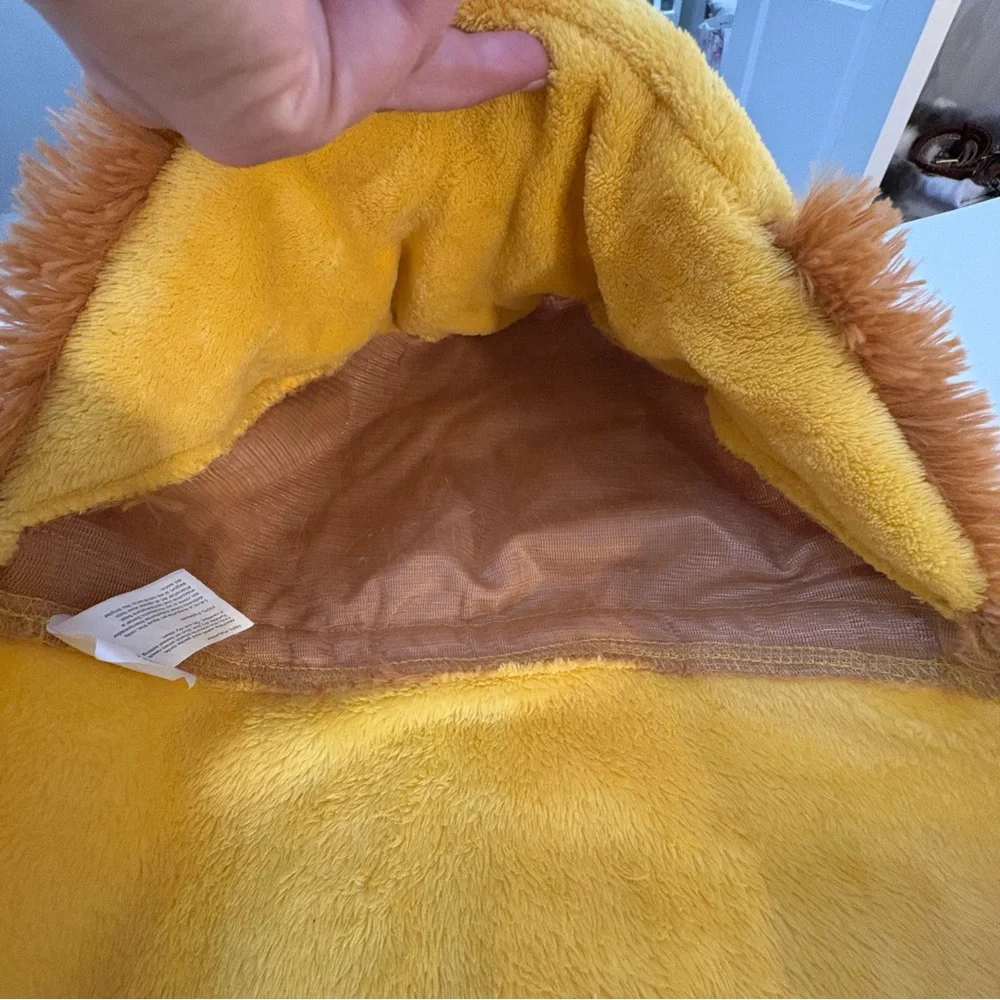 Furry Lion Hooded Plush Robe Blanket Stuffed Paws Furry Tail OS Like New - Picture 7 of 8